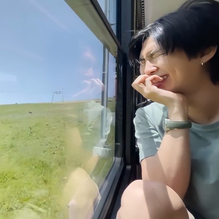 reignmiraikim's tweet image. I solved a Problem Millennium one or two. I have more lore just asked #7millenniumproblems #theflash #iriswestallen #kimnamjoon  I have medicin information too for free just use Gemini I gave them all information to use AI. If you want answers use this and Ai I hope they paying .