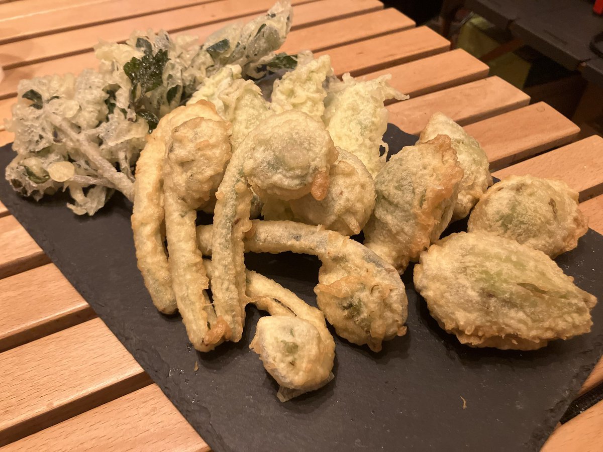 ぽんぽこ tweet media