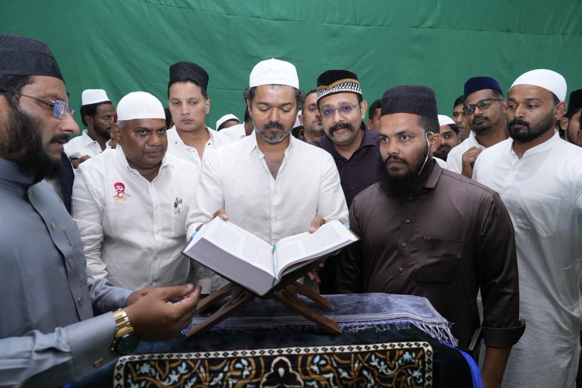 Actor Vijay Team tweet media