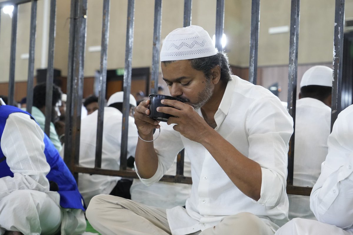 Actor Vijay Team tweet media