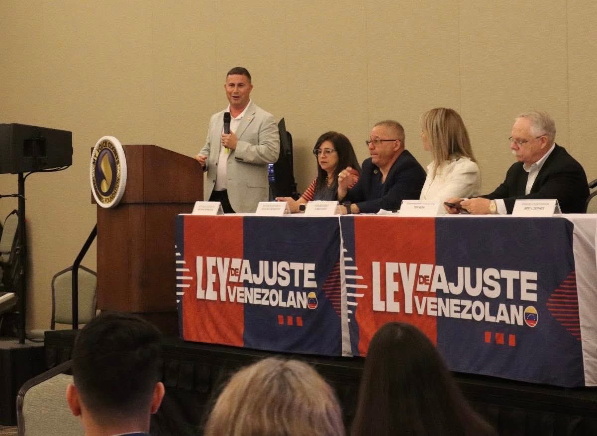 Rep. Darren Soto tweet media