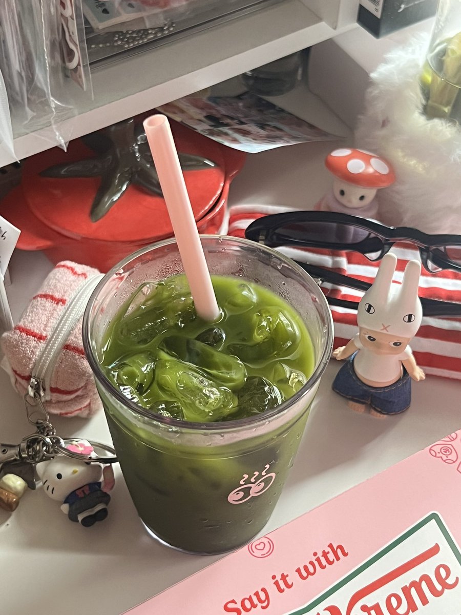 _KOTTOR_'s tweet photo. 🫶🏼🍄‍🟫🍵🍩
#sonnyangle #kitty #SylvanianFamilies https://t.co/k6valXDSsu