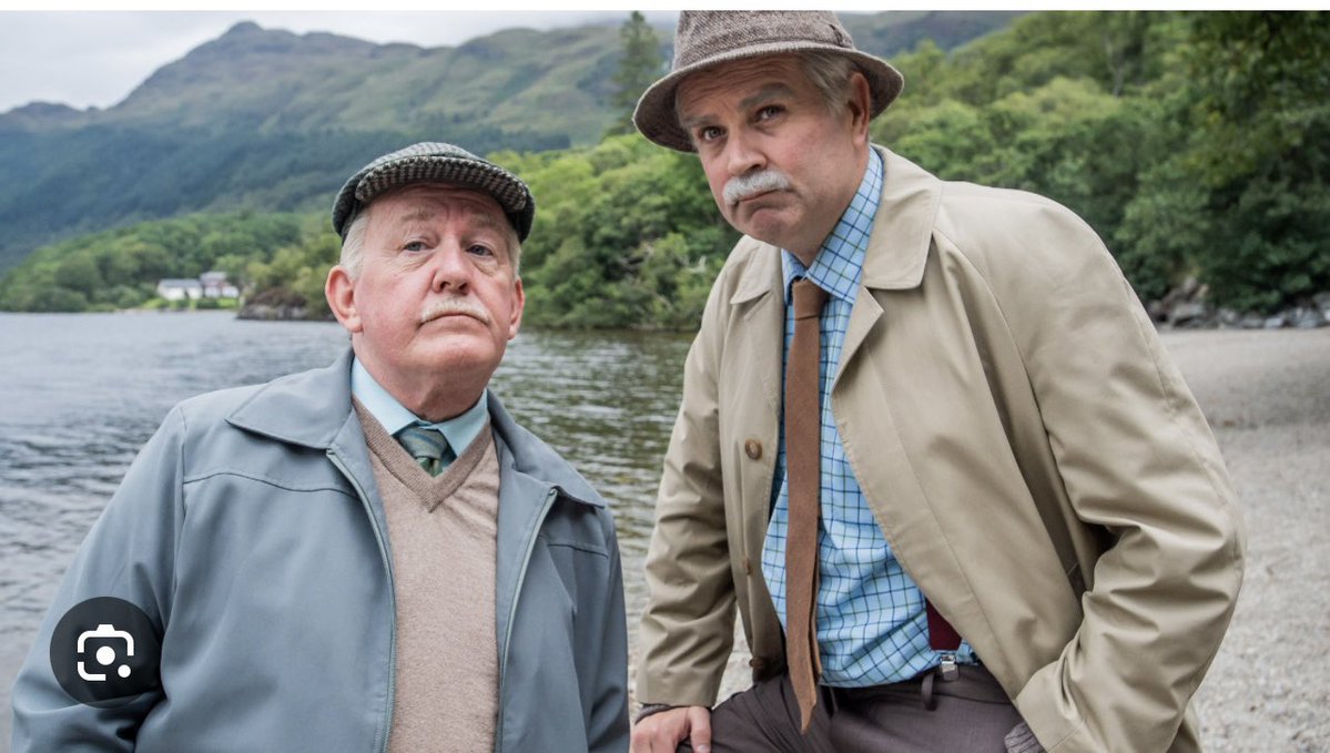 Les Hall tweet media