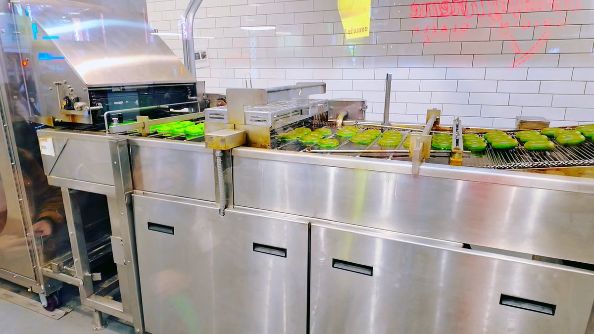 AprylAnonymous tweet media