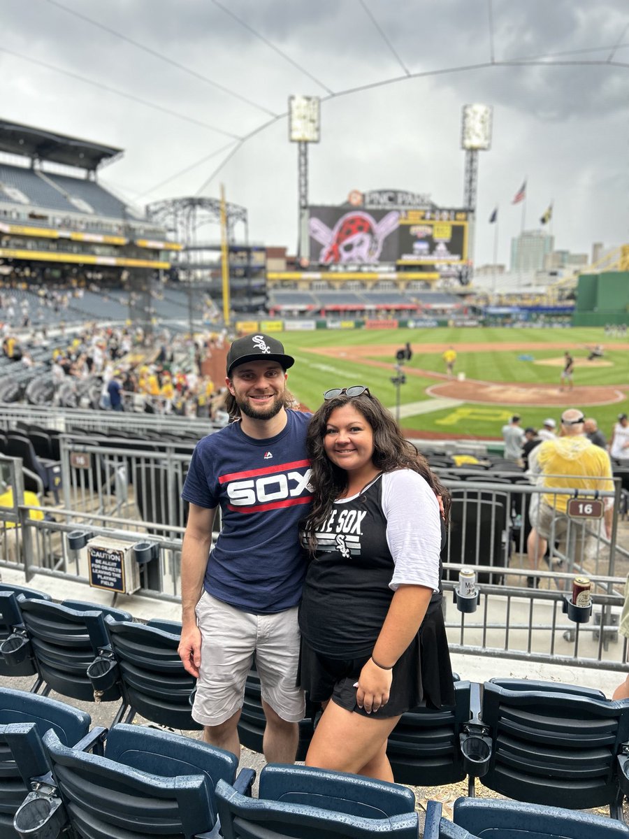 john_heniff's tweet photo. Vote @nicole_paige19 for the #108Tourney ! https://t.co/pBEfLNzCCx