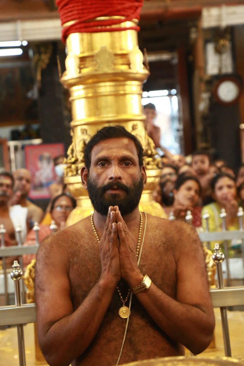 ബാർബർ ബാലൻ 💇‍♂️ tweet media