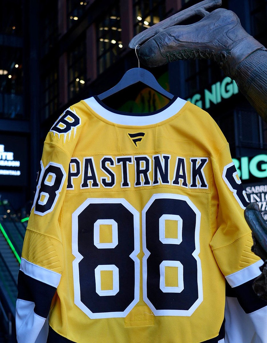 Boston ProShop tweet media