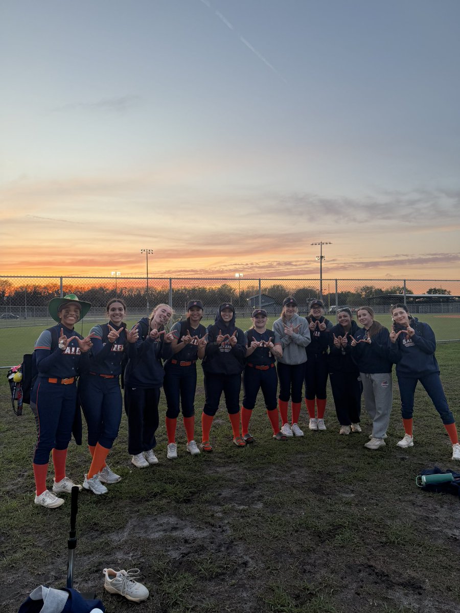 Salem State Softball tweet media