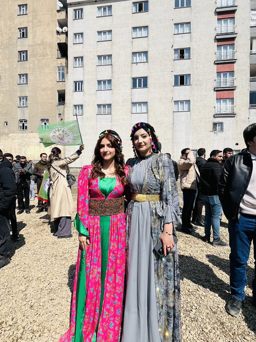 Roja Geverê tweet media