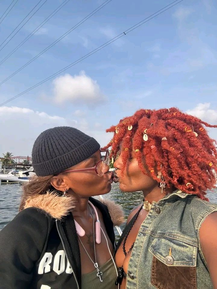 HALLADEY🌐 tweet media