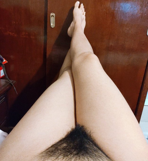 Hairy Pussy OF 3$ 💋 tweet media