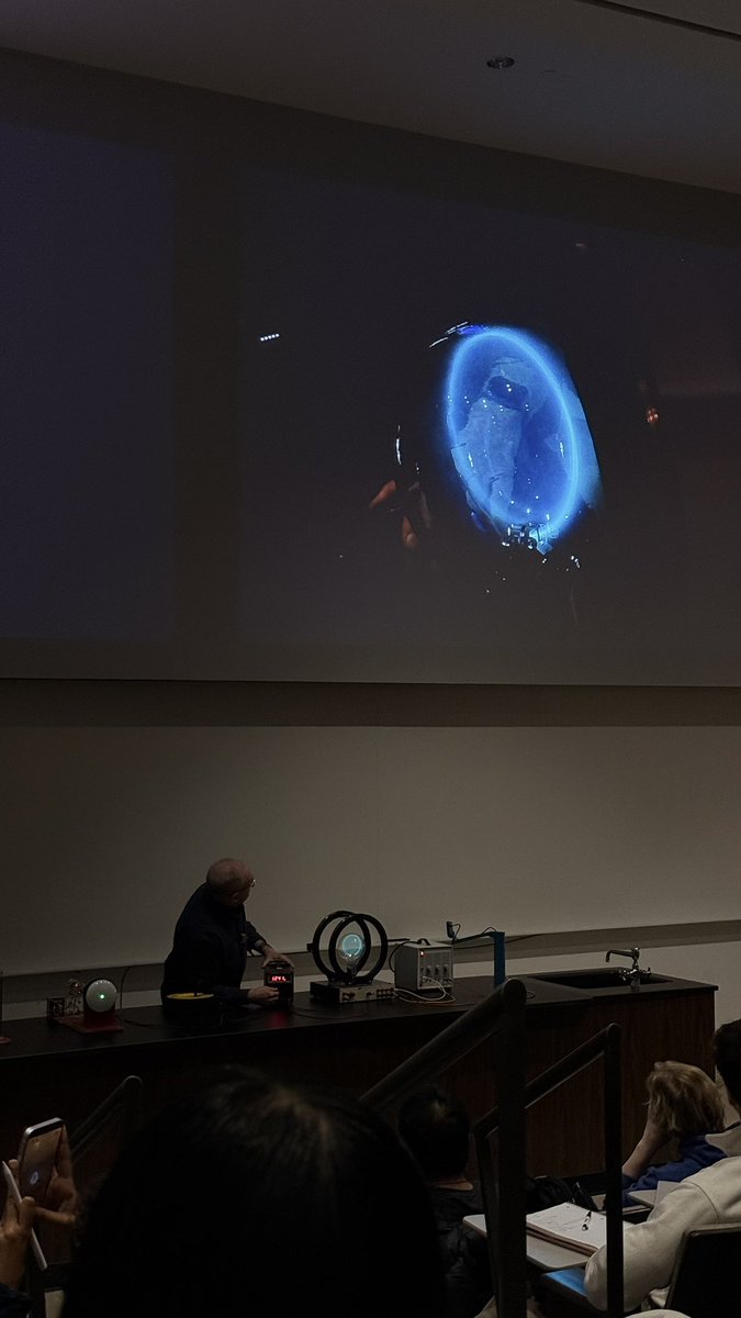 فاطمه tweet media