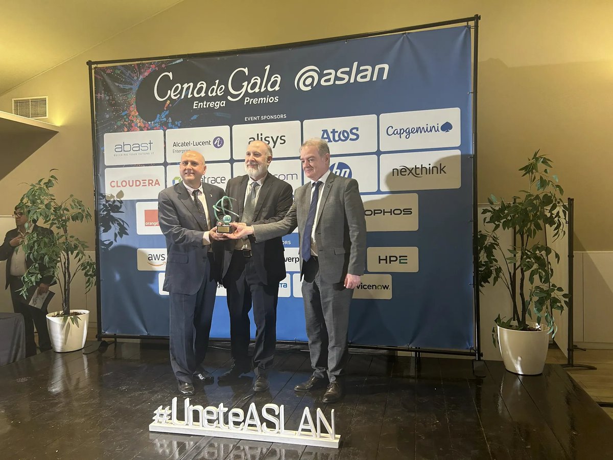 Devoteam España tweet media