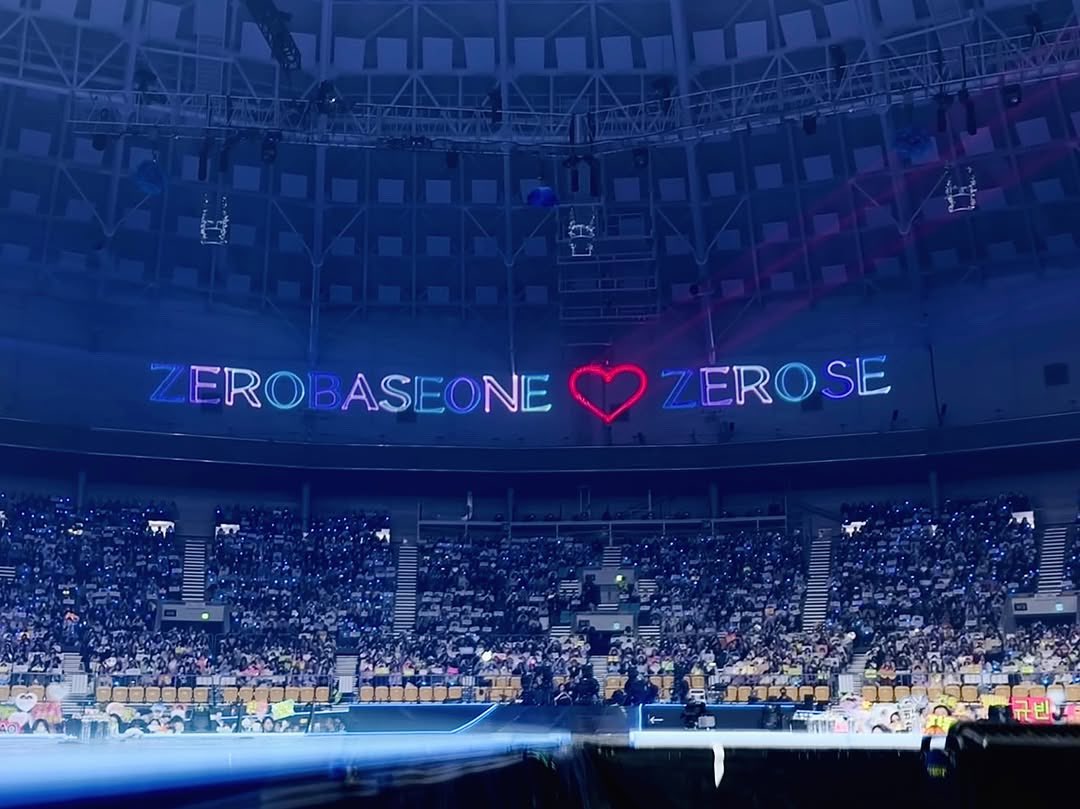 _mem0r1es_'s tweet photo. 〖Instagram〗260318 zb1official

ZEROBASEONE 💙 ZEROSE 

🔗 https://t.co/kxbbCLvuut https://t.co/ruxwrfwXRv