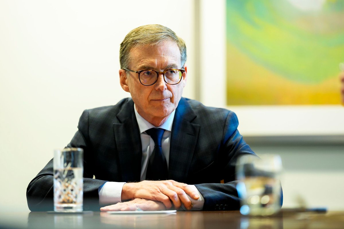 The Logic tweet media