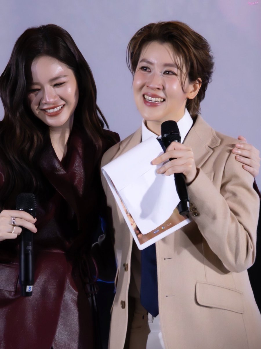 ฑิฆัม แซ่ลิ้ม tweet media