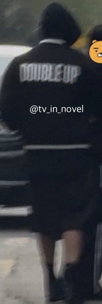 친구한테서 방금 받았어요. 민규님 뒷모습이라도…
(주변에 사람들이 좀 있어서 크롭했습니다)

#정한 #민규 #세븐틴