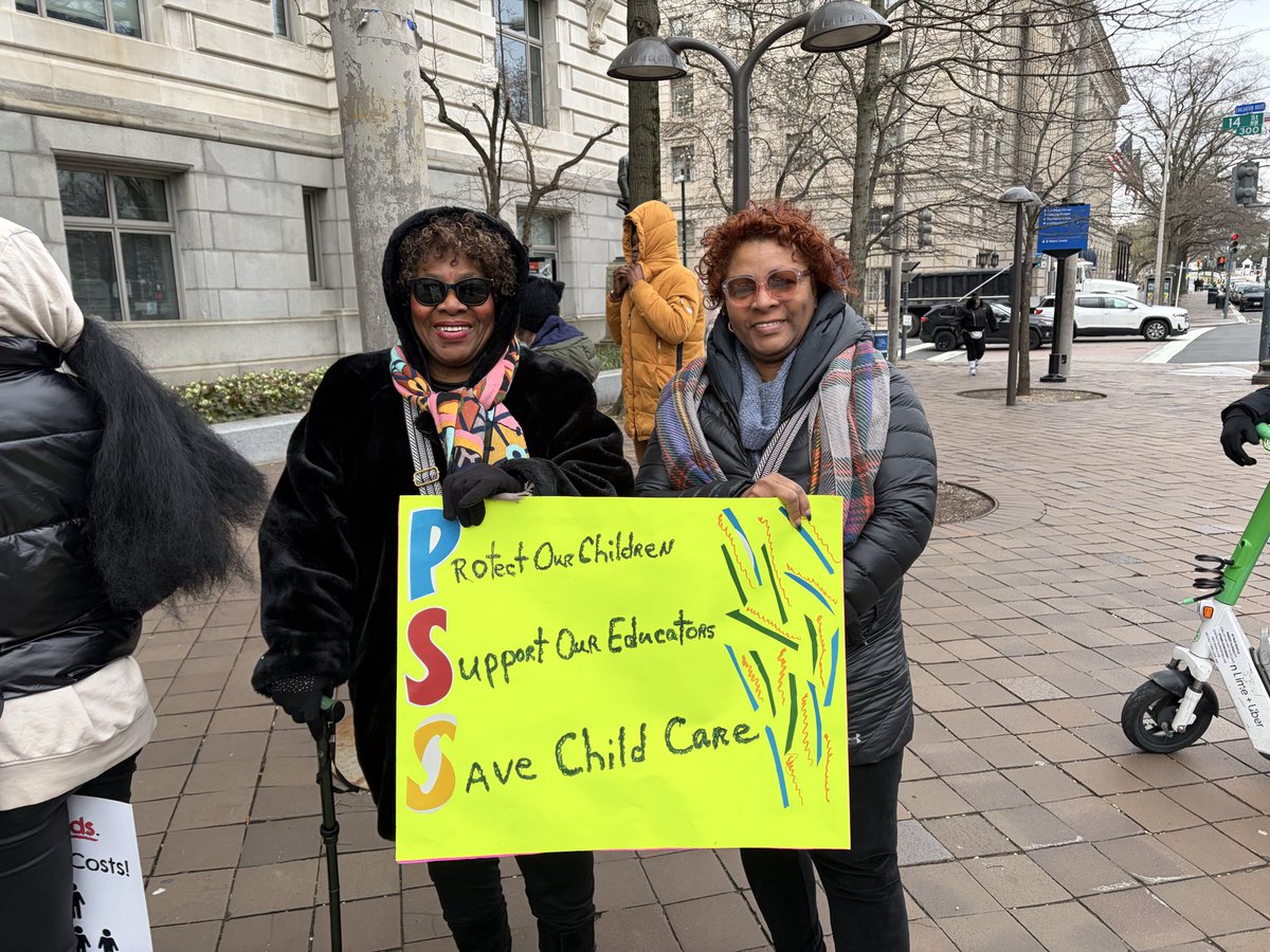 Under 3 DC tweet media