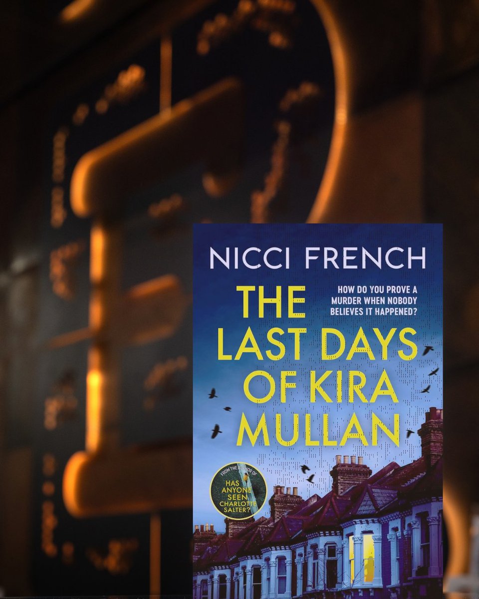 Exclusive Books tweet media