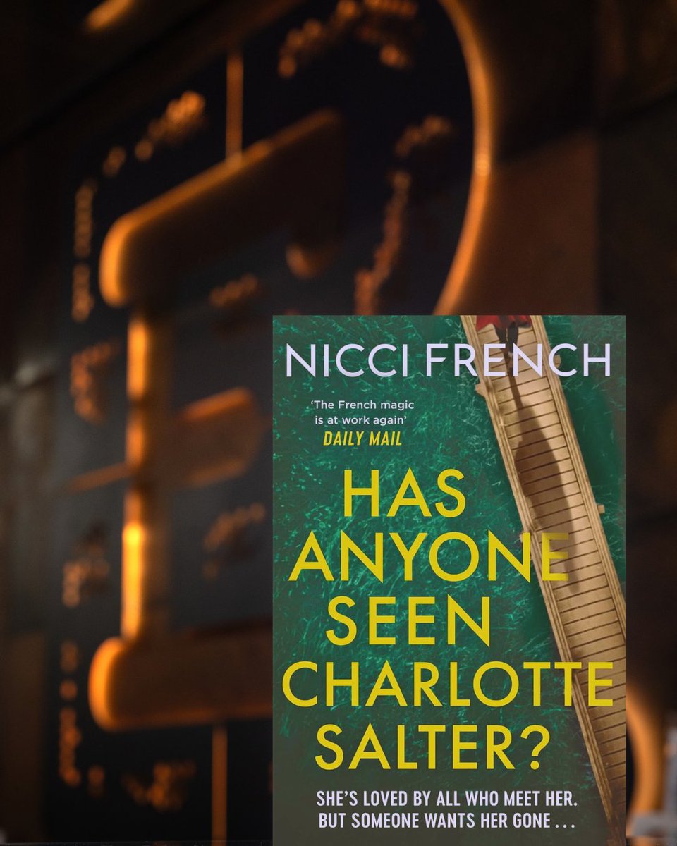 Exclusive Books tweet media