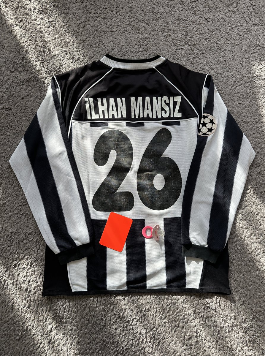 bjkformakoleksiyonu tweet media