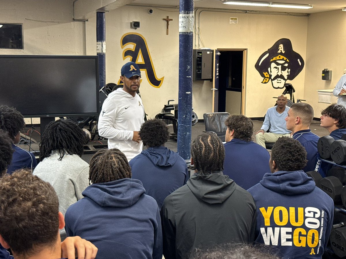 Aquinas Football tweet media