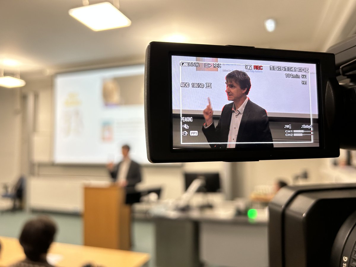 School of Divinity tweet media