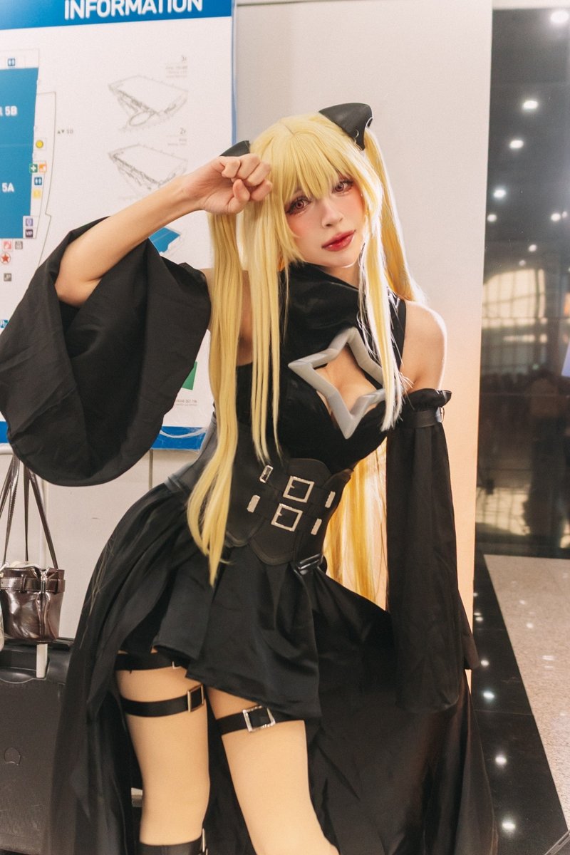 텐이러/テンイロ tweet media