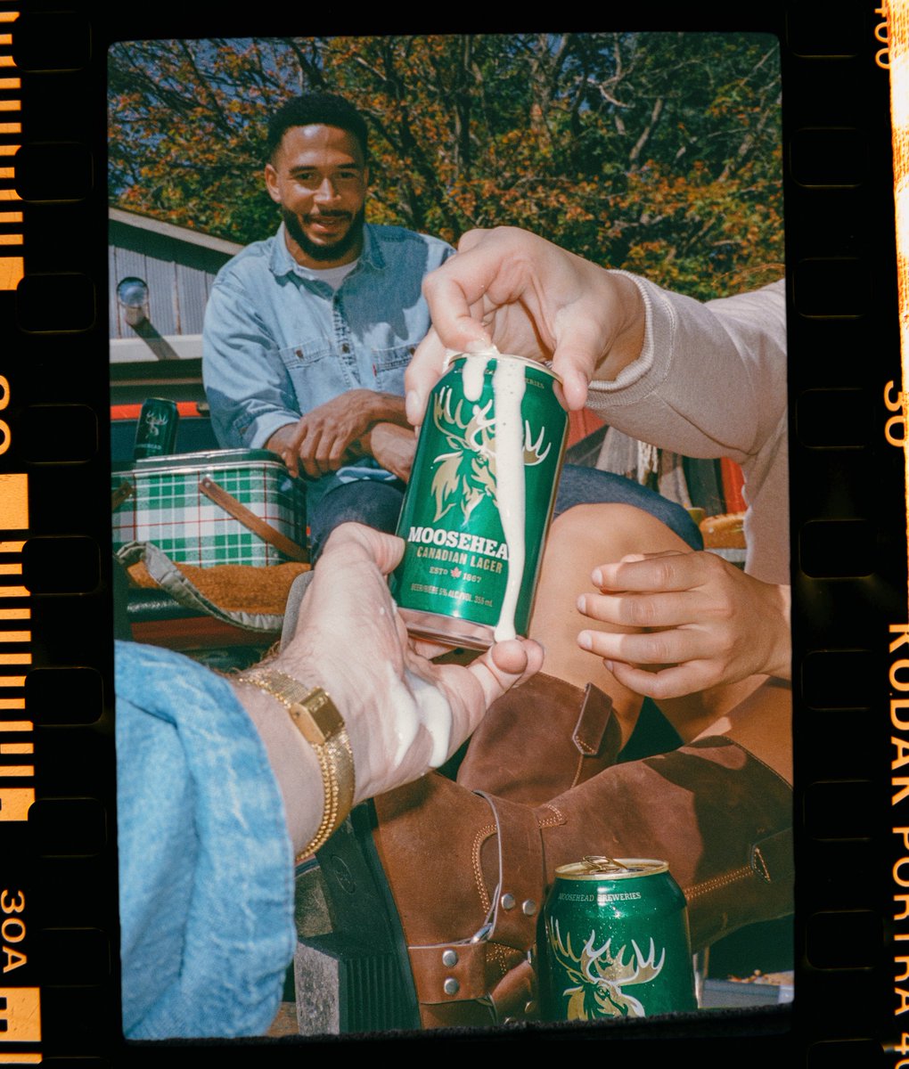 Chris Amat tweet media