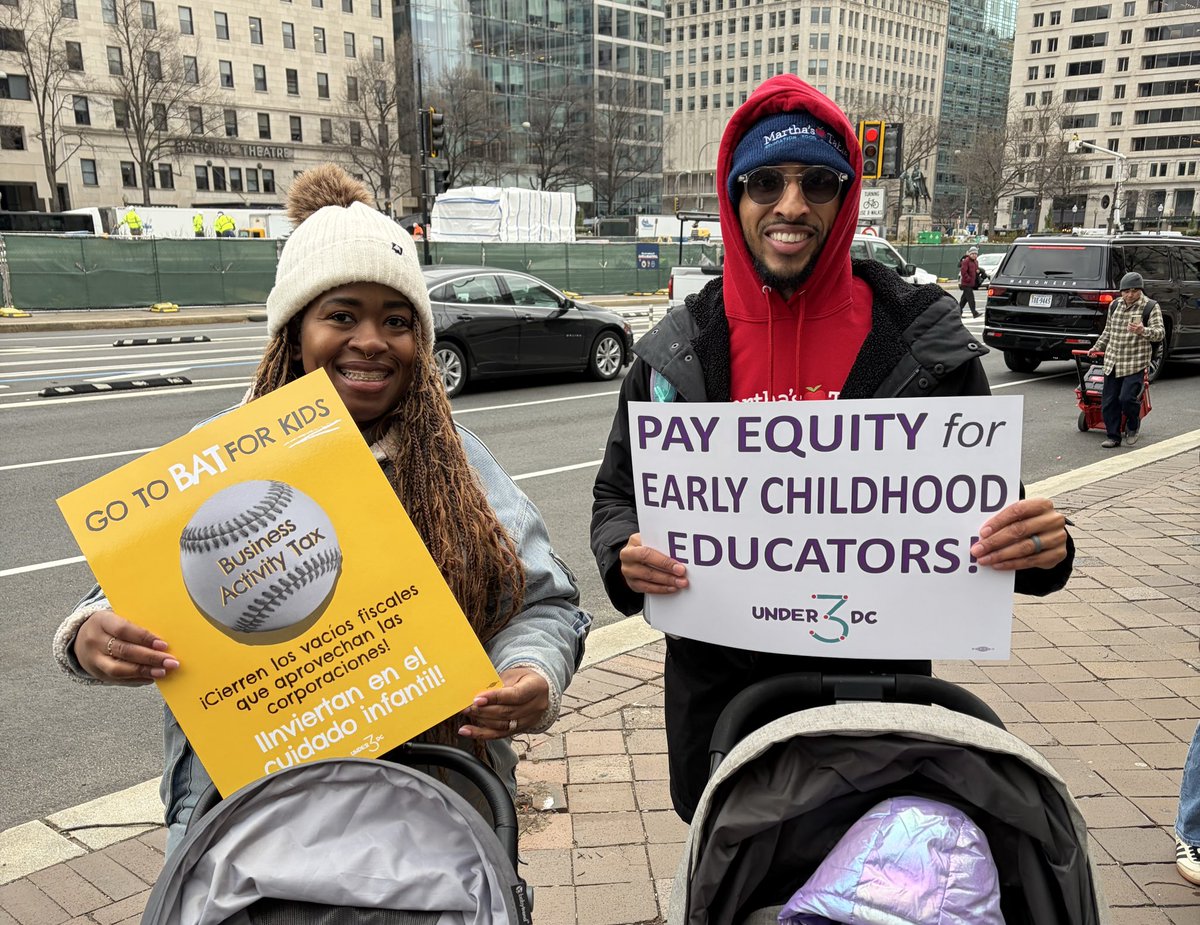 Under 3 DC tweet media