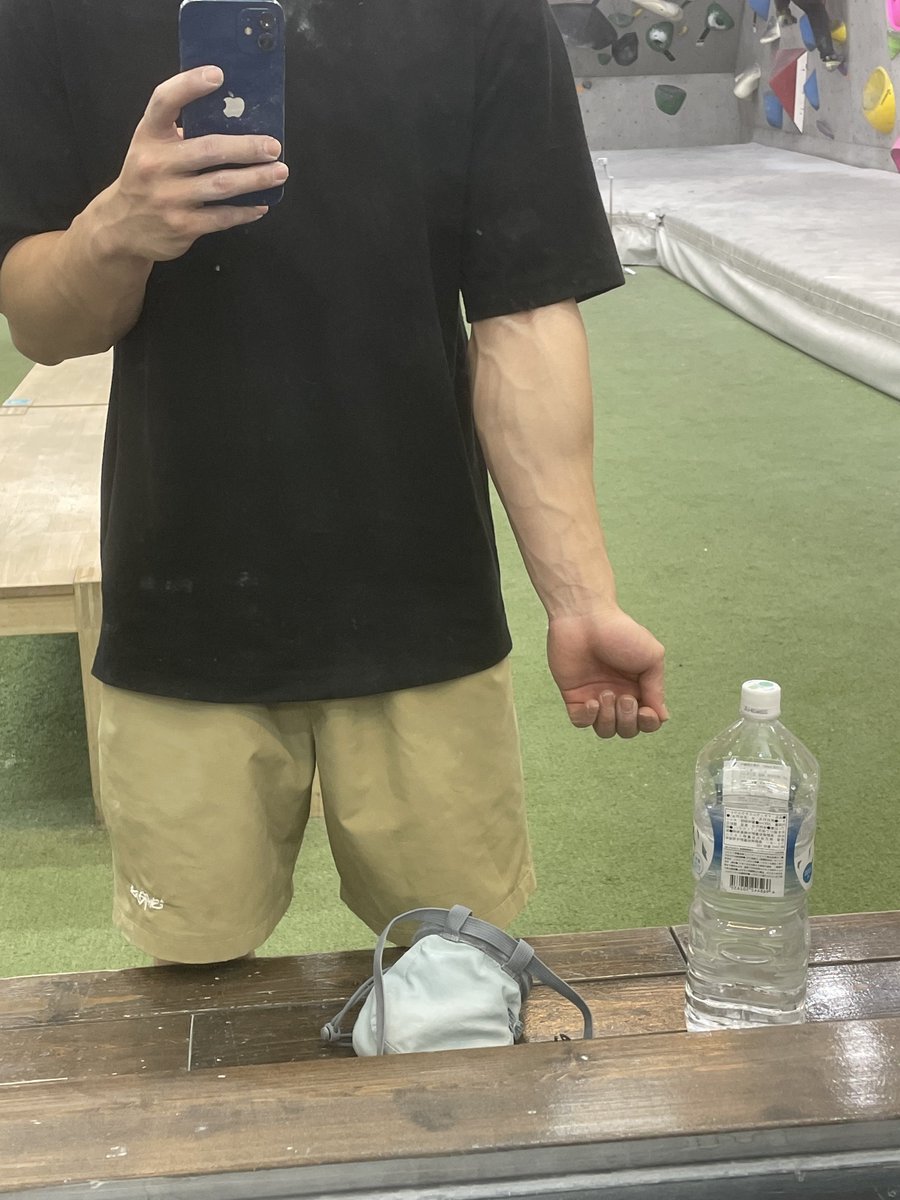 横移10分钟 小臂肿得和鸡腿一样哈哈哈哈