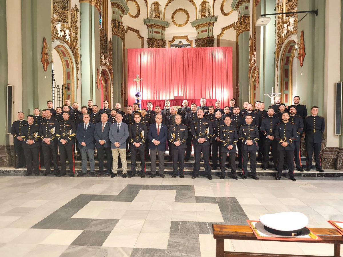 Calis_Oficial's tweet photo. 📸Recibimos al Tercio de Levante en la Cofradía California, coincidiendo así con el montaje de la Salve Grande de 2026; el principal acto litúrgico de la cuaresma california. https://t.co/tPZavG5KVo