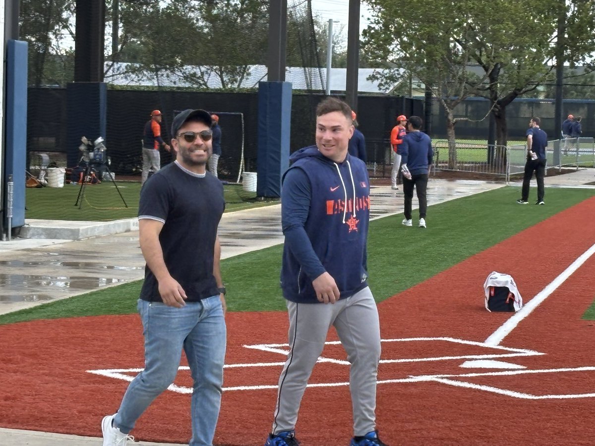brianmctaggart's tweet photo. Jose Altuve is all smiles after Venezuela’s win and greeted by Christian Vázquez https://t.co/9QmtD3mck1
