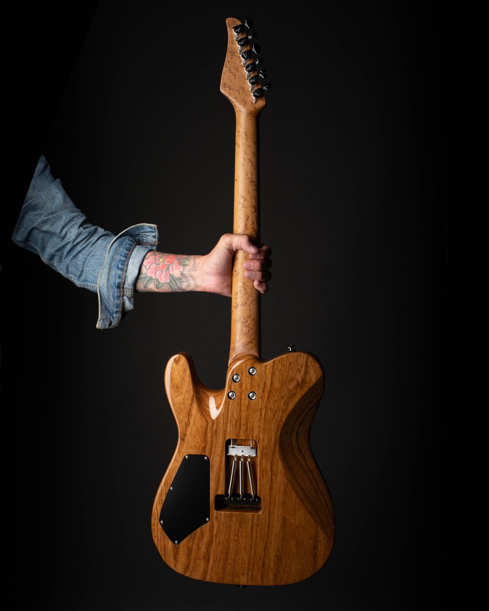 Suhr Custom tweet media