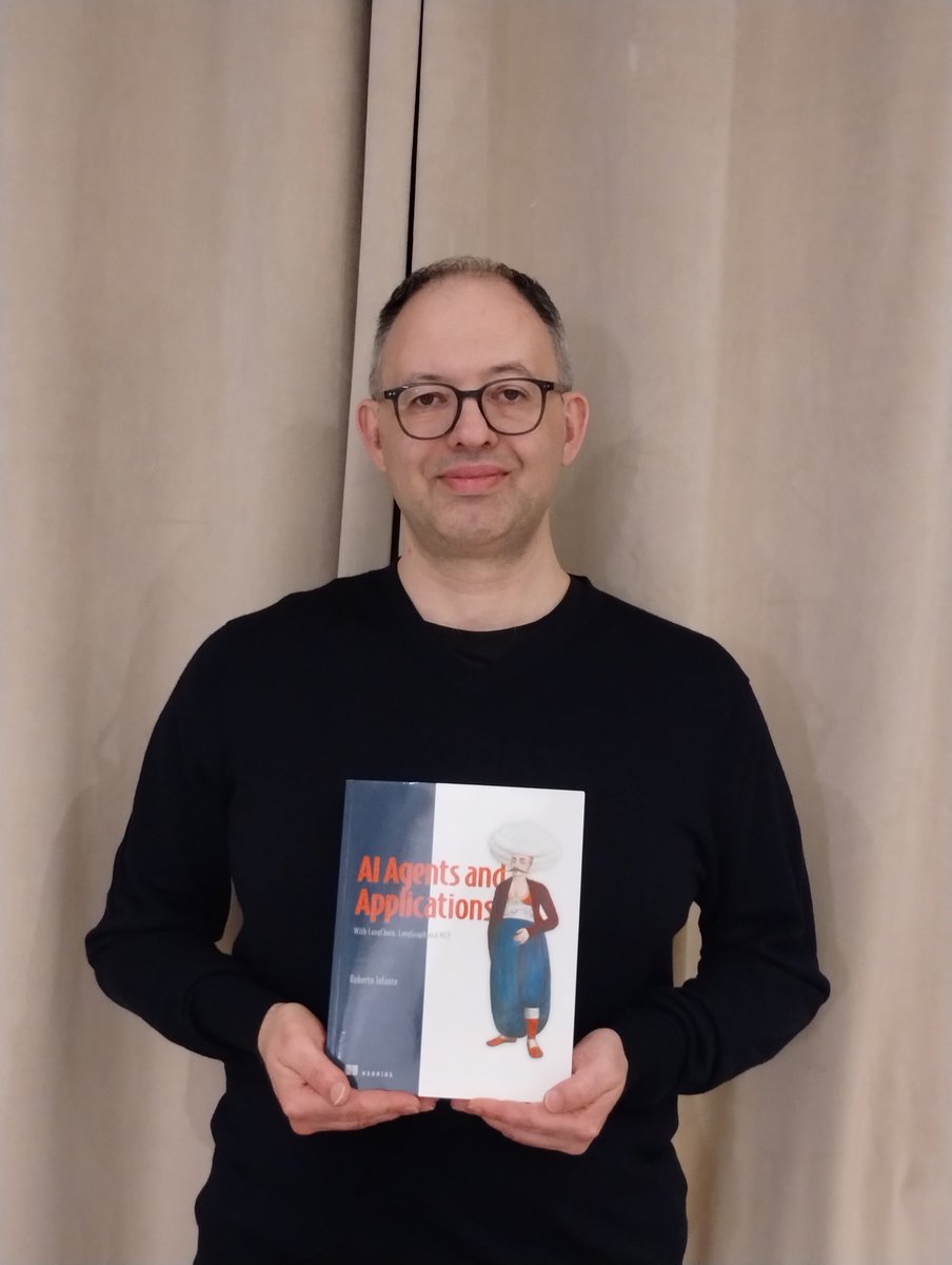 Manning Publications tweet media