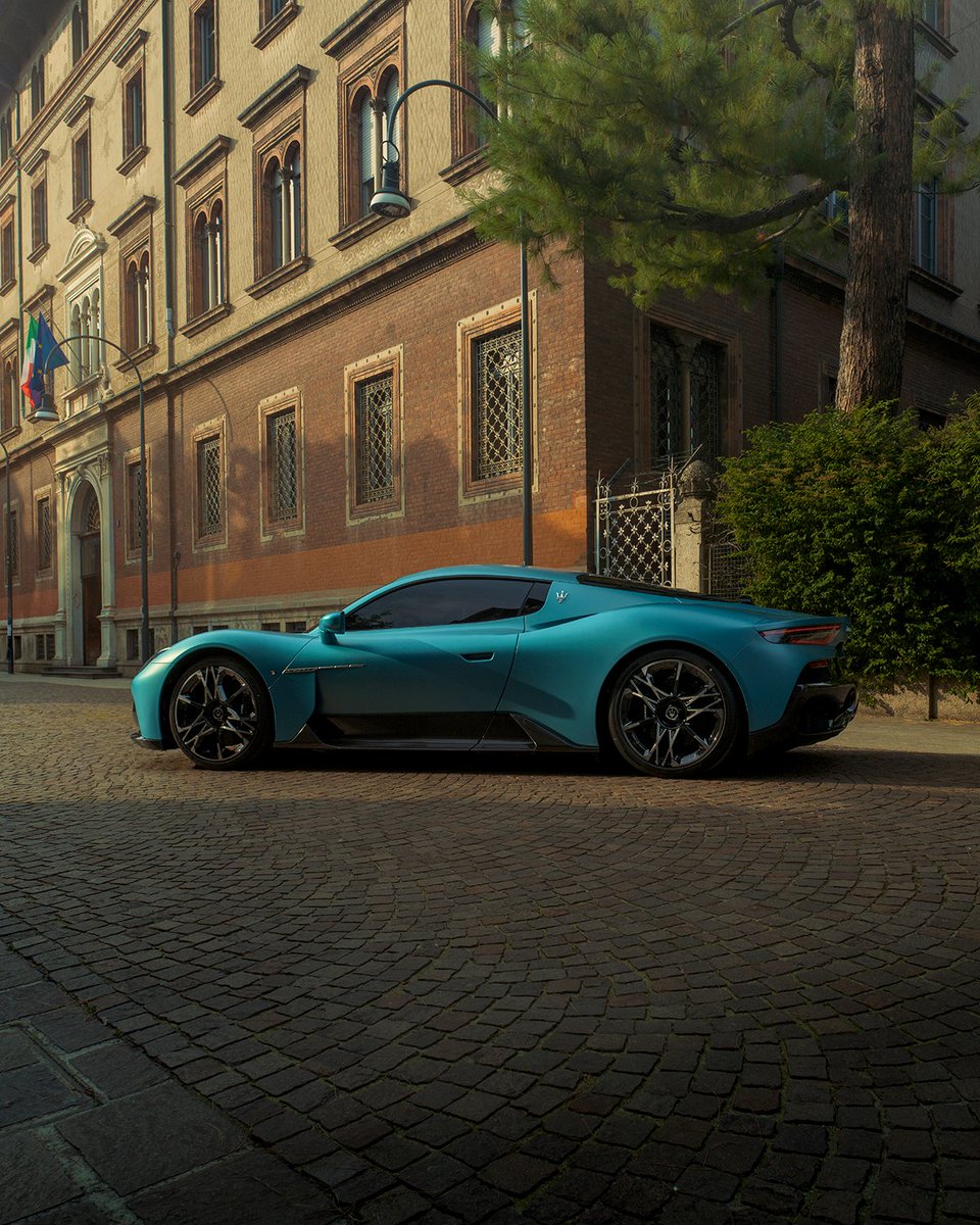 Maserati tweet media