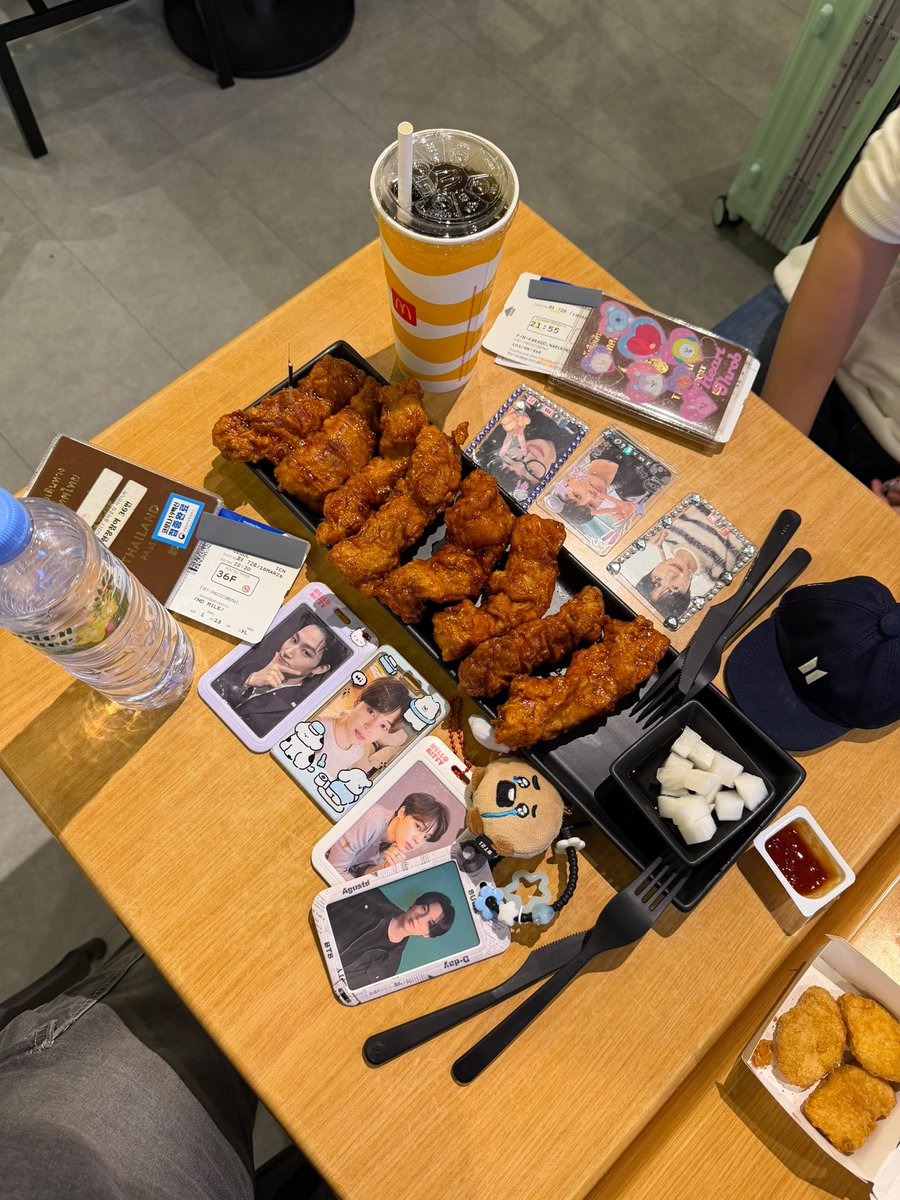 𝘋𝘦𝘧_𝘴𝘰𝘶𝘭𝘮𝘢𝘵𝘦 •sɴᴏᴏᴢᴇ• tweet media