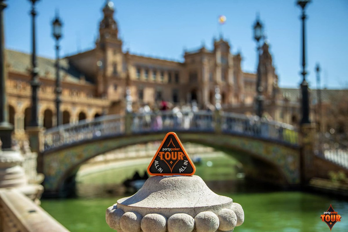 Live Poker Updates tweet media