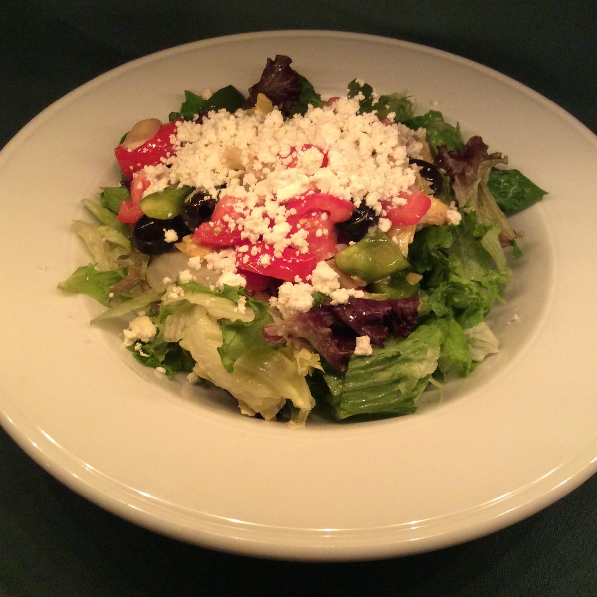 philseuro's tweet photo. Experience the vibrant flavors of our Mediterranean Salad Plate 🥗 A symphony of marinated veggies, feta cheese, and a delicious vinaigrette over mixed greens. It's no surprise it's a fan favorite! #PhillipsEuropean #SaladLovers 🌟🍽️ https://t.co/BFbeeUN8js