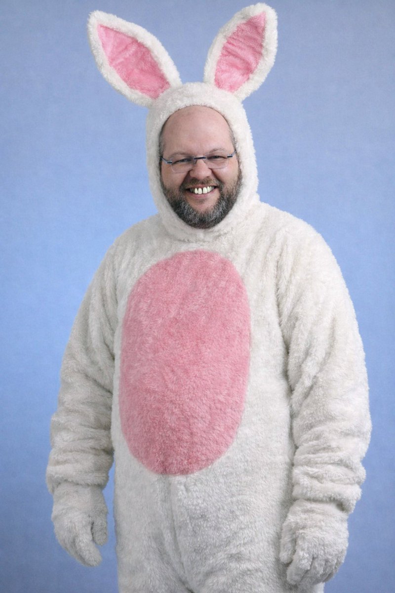 Das Letzte, was <a href="/Alba84493720145/">ALBA</a> an Ostern sieht, wenn sie auf Eiersuche geht.