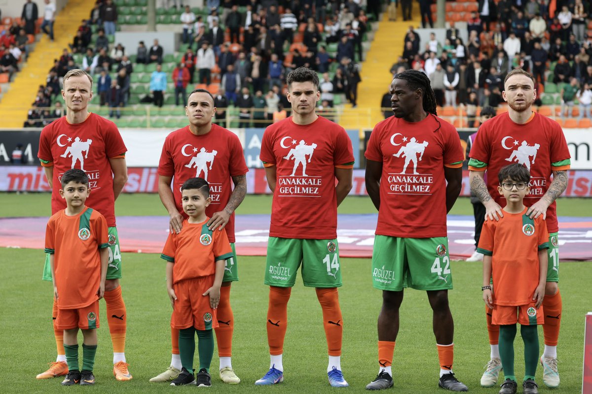Alanyaspor's tweet photo. 🇹🇷 𝐂̧𝐚𝐧𝐚𝐤𝐤𝐚𝐥𝐞 𝐆𝐞𝐜̧𝐢𝐥𝐦𝐞𝐳! https://t.co/sLcBHBIbGt