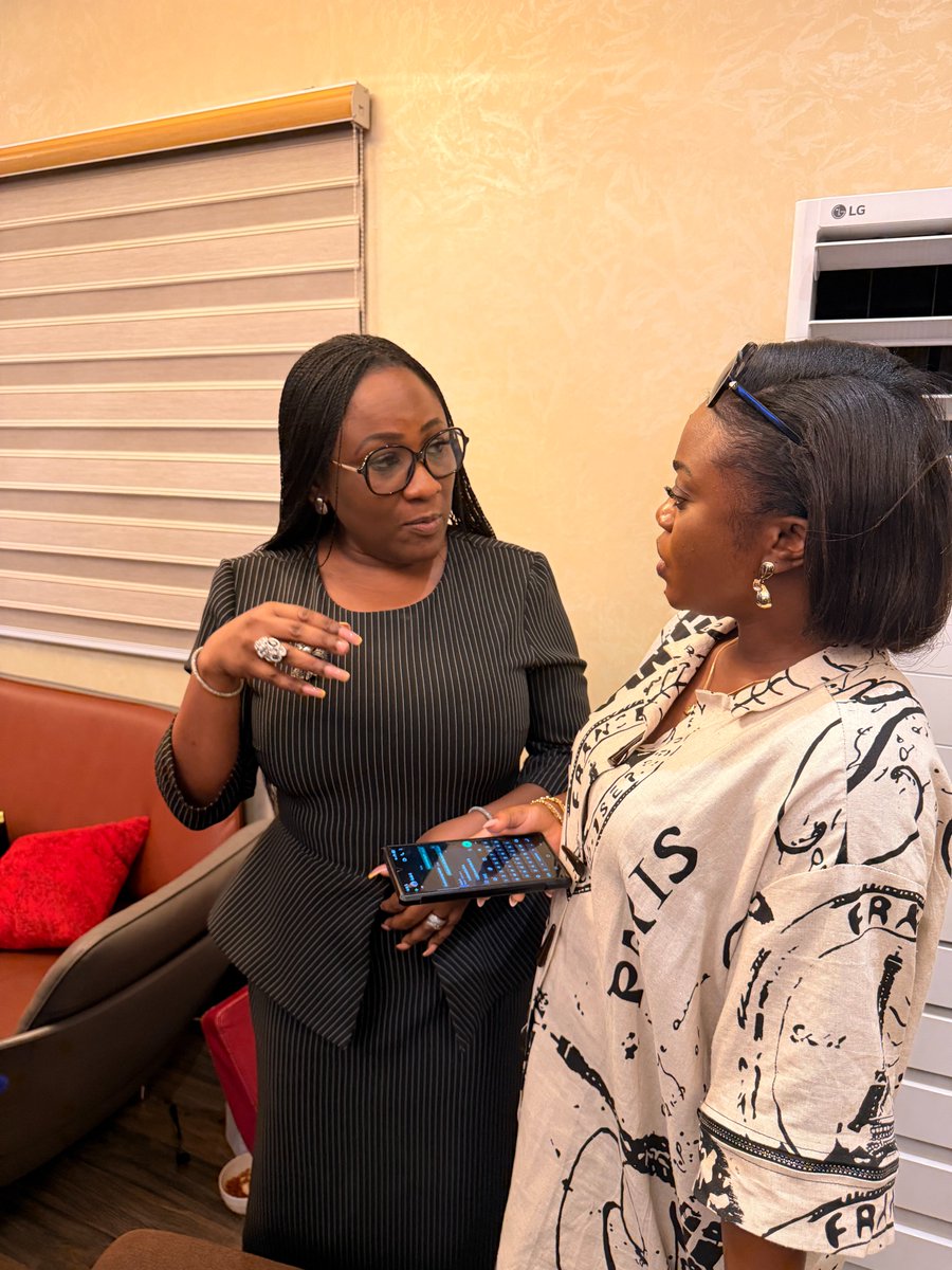 Bluebulb tweet media