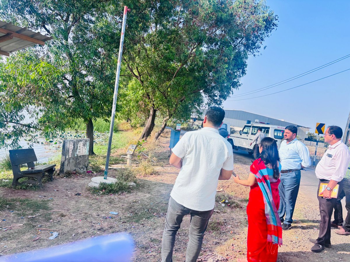 Collector & DM Navsari tweet media