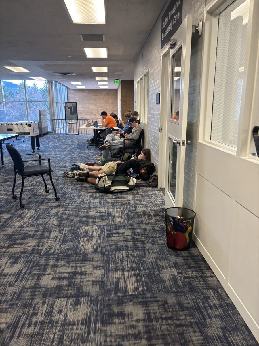 This just in: students camped outside the TSC and ran to line up outside the office doors in order to secure a ticket to the NCAA tournament! <a href="/usuHURD/">USU HURD</a> you never fail to impress me