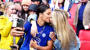 ELLIS CASHMORE tweet media