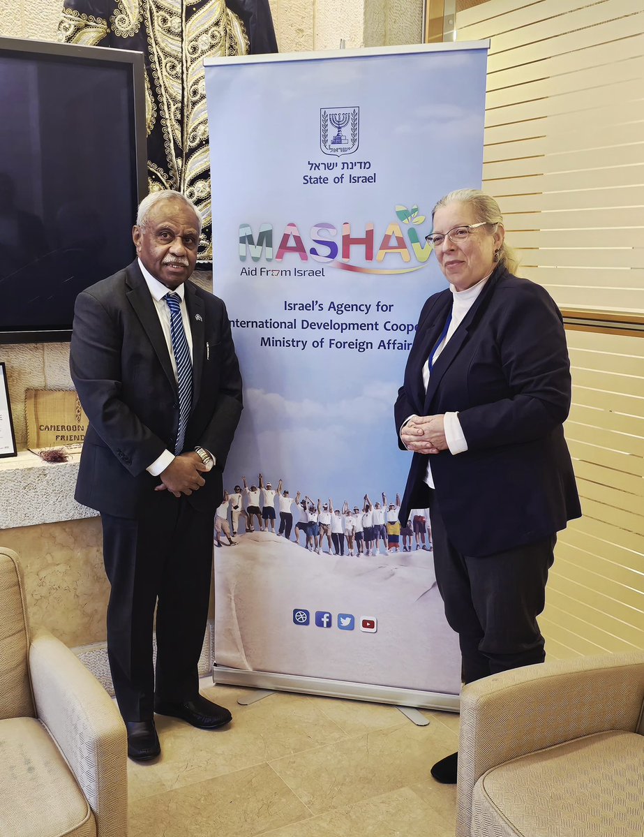 Eynat Shlein tweet media