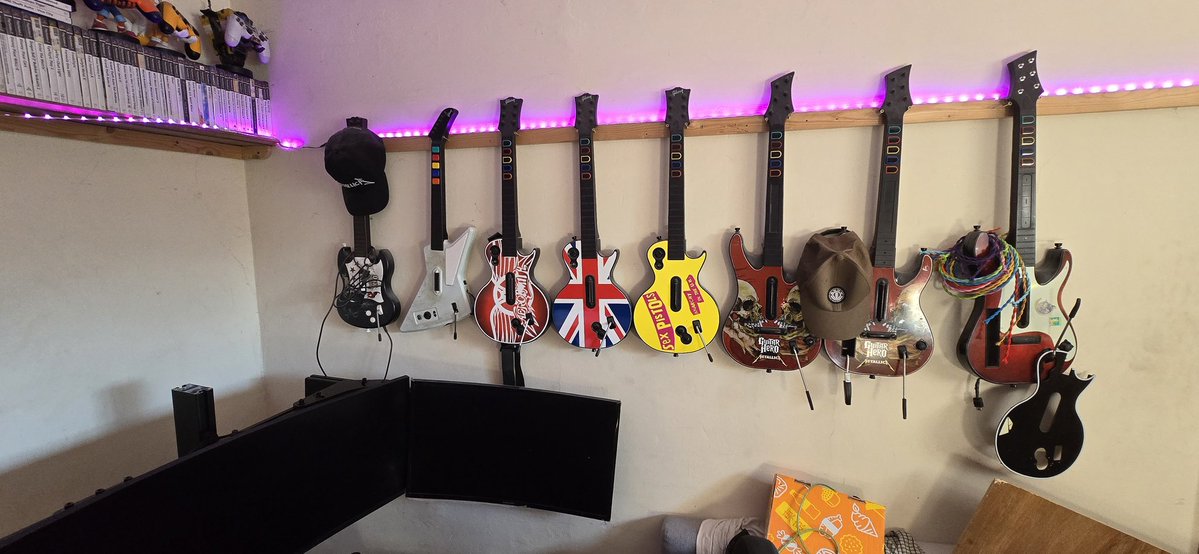 DQ | SlawPro tweet media