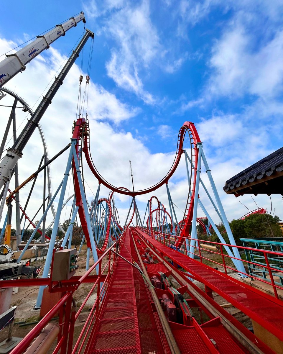 PortAventura World tweet media