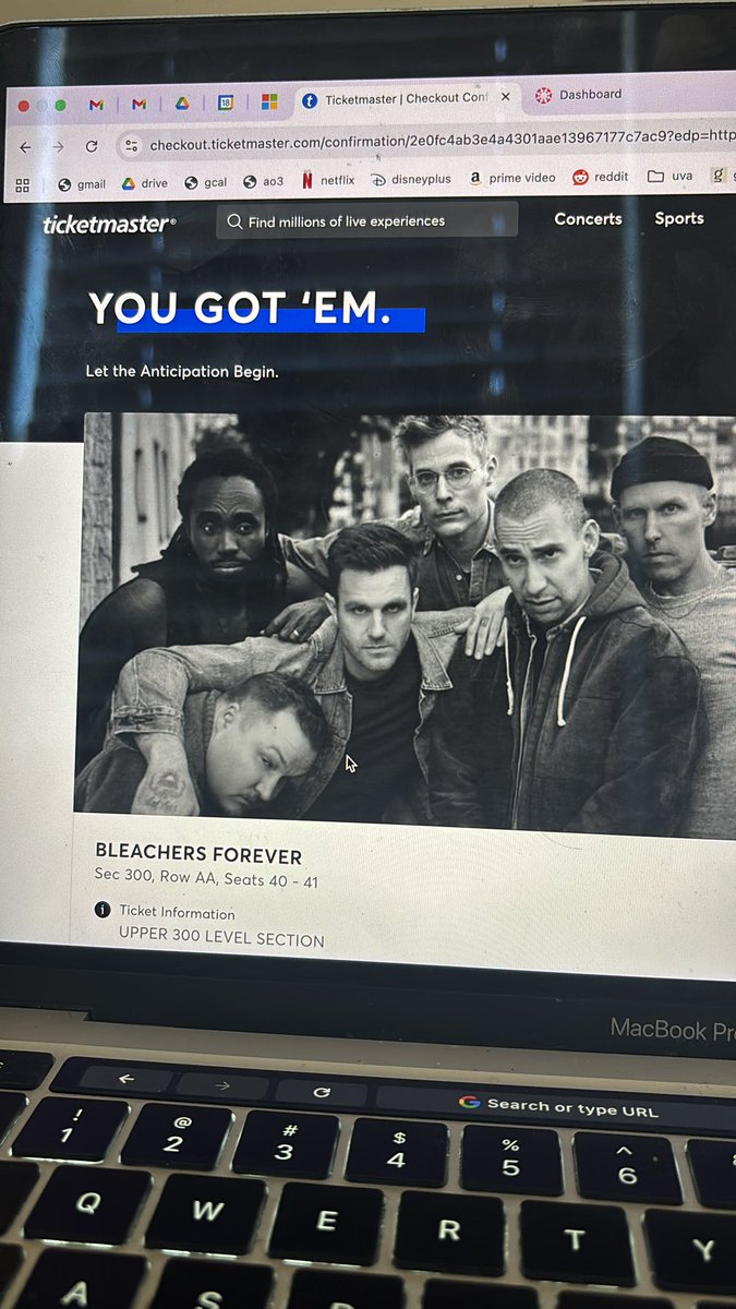 lavenderhaze31's tweet photo. yayyyyyy @jackantonoff @bleachersmusic @busenjoyer01 https://t.co/3c1eK063mM