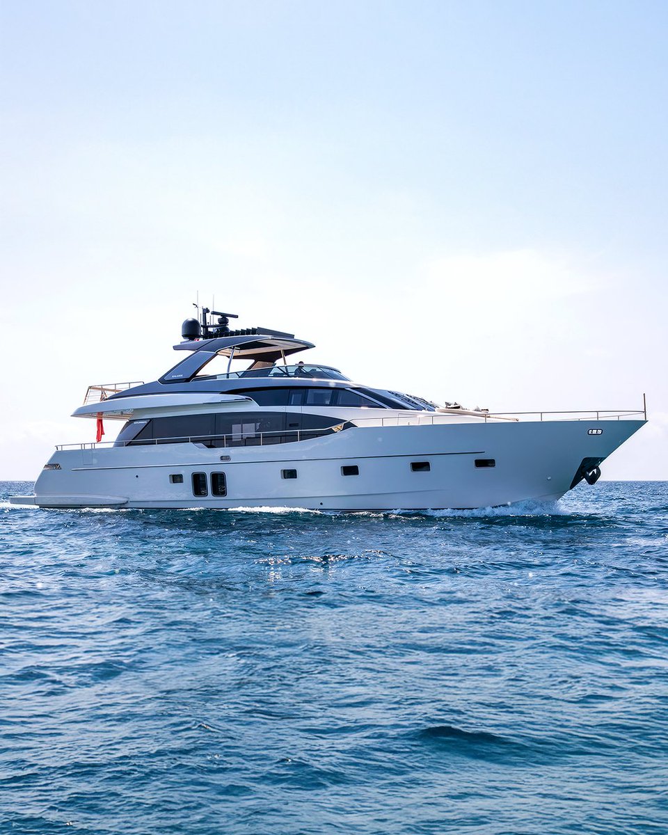 IYC Yachts tweet media